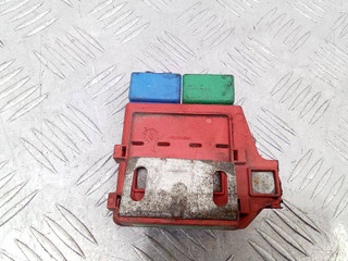 плюсовой провод аккумулятора Renault Kangoo 1 поколение [рестайлинг] 2005, 1.5 л., дизель, МКПП, 8200427594