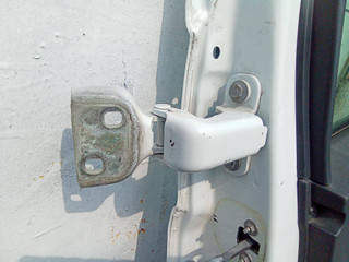 петля двери Opel Vivaro B 2016, 804005400R