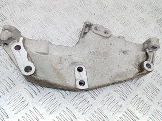 кронштейн двигателя Renault Scenic 2 поколение [рестайлинг] 2008, 8200741758
