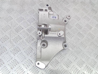 кронштейн генератора Renault Duster 2 поколение 2022, 2.0 л., бензин, МКПП, 117104555R