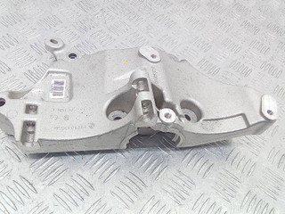 кронштейн генератора Renault Duster 2 поколение 2022, 2.0 л., бензин, МКПП, 117104555R