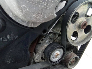 кронштейн генератора Peugeot 307 1 поколение 2003, 1.6 л., бензин, МКПП