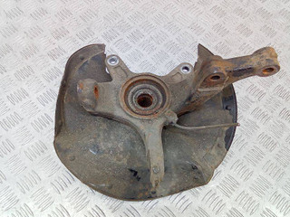 кулак поворотный правый Honda Civic 8 поколение [рестайлинг] 2010, 2.2 л., дизель
