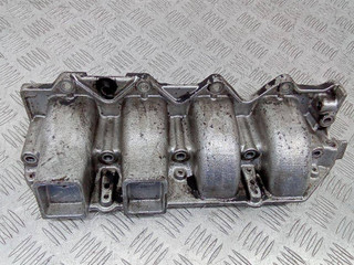 коллектор впускной Renault Megane 2 поколение 2006, 1.6 л., бензин, 8200135480