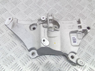 кронштейн генератора Renault Duster 2 поколение 2022, 2.0 л., бензин, МКПП, 117104555R