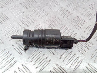 насос (моторчик) омывателя стекла Mercedes-Benz Sprinter 2 поколение (W906) 2010, 2218690121