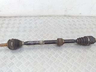 полуось передняя правая (приводной вал, ШРУС) Toyota Auris 1 поколение 2009, 1.4 л., дизель