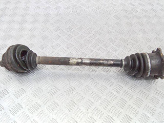 полуось передняя левая (приводной вал, ШРУС) Skoda Superb 1 поколение 2006, 2.5 л., дизель