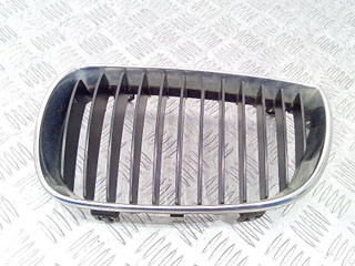 решетка радиатора BMW 1 серия E81/E82/E87/E88 2005, 1.9 л., дизель, МКПП, 71286139