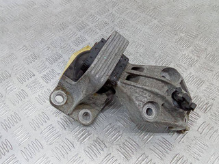 подушка крепления двигателя Renault Megane 3 поколение 2009, 112100020R