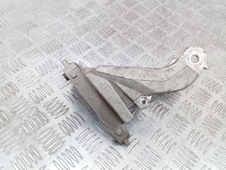 кронштейн КПП Peugeot 607 1 поколение [рестайлинг] 2006, 2.7 л., дизель, АКПП, 9653919280