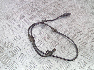 датчик ABS Mercedes-Benz A-Класс W176 2013, 2.0 л., бензин, АКПП, A2465402510