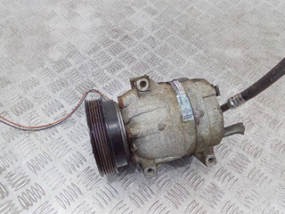компрессор кондиционера Renault Megane 1 поколение 1999, 1.4 л., бензин, МКПП, 7700103536
