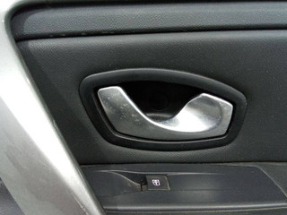 ручка внутренняя передняя правая Renault Laguna 3 поколение 2010