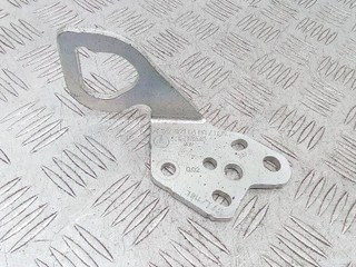 кронштейн (крепление) Mercedes-Benz A-Класс W177/V177 2020, A1779210100