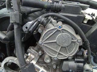 насос вакуумный BMW 1 серия E81/E87 [рестайлинг] 2009, 2.0 л., бензин, МКПП, 13618310, 7547021