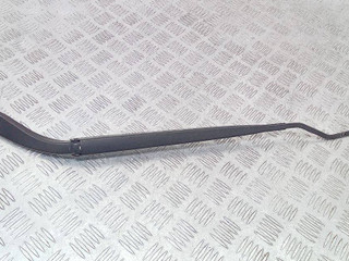 щеткодержатель (поводок стеклоочистителя, дворник) Renault Scenic 2 поколение 2005, 8200466006