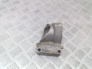 кронштейн полуоси Opel Zafira 1 поколение (A) [рестайлинг] 2005, 1.9 л., дизель, МКПП, 55184510