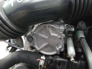 насос вакуумный Peugeot 207 1 поколение 2007, 1.6 л., дизель, МКПП
