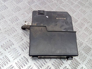 блок предохранителей Renault Scenic 2 поколение 2006, 1.9 л., дизель, МКПП, 8200481866