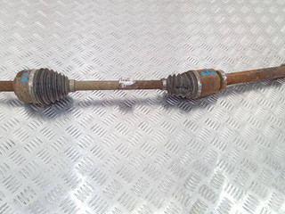 полуось передняя правая (приводной вал, ШРУС) Renault Megane 3 поколение 2011, 1.5 л., дизель, 391006777R