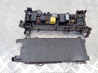 блок предохранителей Mercedes-Benz A-Класс W176 2015, A2465400040