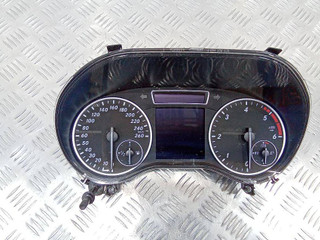 щиток приборов (приборная панель) Mercedes-Benz A-Класс W176 2015, A1769002503