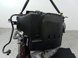 корпус воздушного фильтра Renault Laguna 2 поколение 2003, 1.8 л., бензин, МКПП, 7700104844