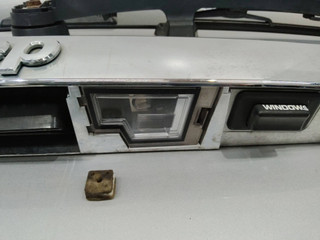 подсветка номера Jeep Commander 1 поколение 2006
