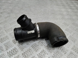 патрубок интеркулера Citroen C5 1 поколение 2004, 2.2 л., дизель, АКПП, 9651138780