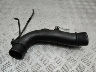 патрубок интеркулера Toyota Corolla Verso 2 поколение AR10 2005, 2.2 л., дизель, 17362-0R010