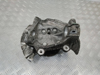 кулак поворотный правый BMW 3 серия E90/E91/E92/E93 2007, 3121676444403