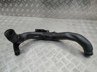 патрубок интеркулера Audi A1 8X 2013, 1.6 л., дизель, МКПП, 6R0145770