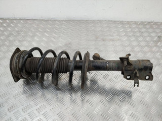 амортизатор передний правый Nissan Qashqai 1 поколение 2009, 1.5 л., дизель, 54302JD04A