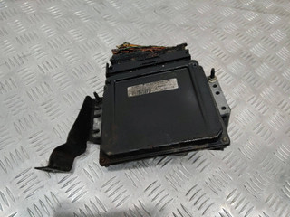 блок управления двигателем Renault Megane 1 поколение 1999, бензин, МКПП, 8200204748