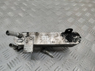 Радиатор охлаждения топлива Audi A8 D3/4E 2002, 4.0 л., дизель, 057203491G