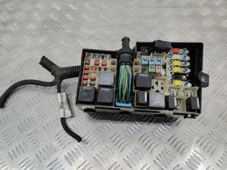 блок предохранителей Ford Focus 2 поколение 2007, 3M5T14A067BC