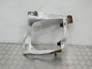 крепление фары правой Ford Transit 7 поколение 2007, 7C11-13K019