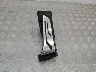 педаль BMW 3 серия E90/E91/E92/E93 2007, 3.0 л., бензин, кабриолет, 677264601