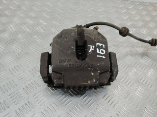 суппорт передний правый BMW 3 серия E90/E91/E92/E93 2006, 2.0 л., дизель