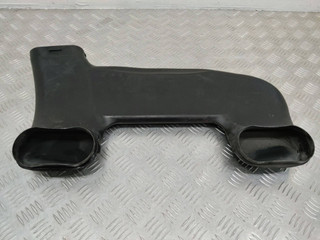 воздуховод BMW X5 F15 2015, 13718570289