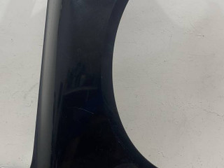 крыло переднее правое Volkswagen Touareg 1 поколение (2002 - 2007), 7L6821106B