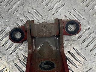 петля двери Renault Kadjar 1 поколение (2015 - 2018), A0465742551R