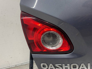 фонарь крышки багажника левый Nissan Qashqai+2 J10 2008