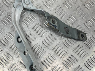 петля капота левая Volkswagen Crafter 2 поколение (2016 - 2026), 7C0823302C