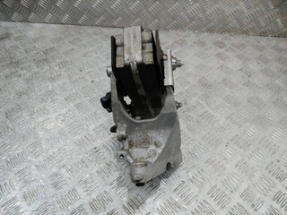 подушка крепления КПП Peugeot 607 1 поколение [рестайлинг] 2007, 2.7 л., дизель, АКПП, 9653919280