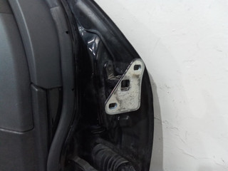 петля двери Mercedes-Benz E-Класс W211/S211 2004, седан