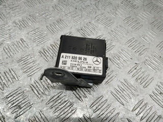 блок управления сигнализацией Mercedes-Benz E-Класс W124 [рестайлинг], 2118209626