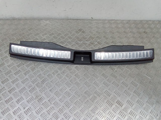 накладка внутренняя на заднюю панель кузова Mercedes-Benz GL-Класс X166 2014, A1666900341