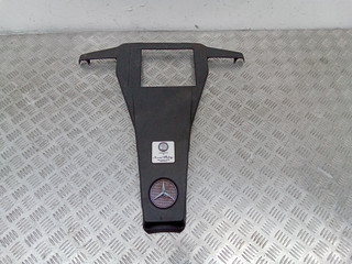 декоративная крышка двигателя Mercedes-Benz GL-Класс X166 2014, A1570103700